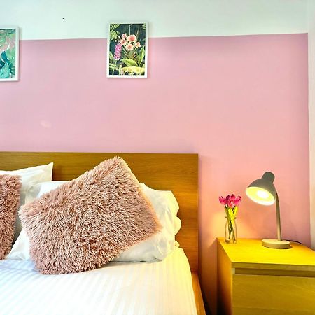 The Alnham, Large 3 Bed Apartment, Close To The City 泰恩河畔纽卡斯尔 外观 照片