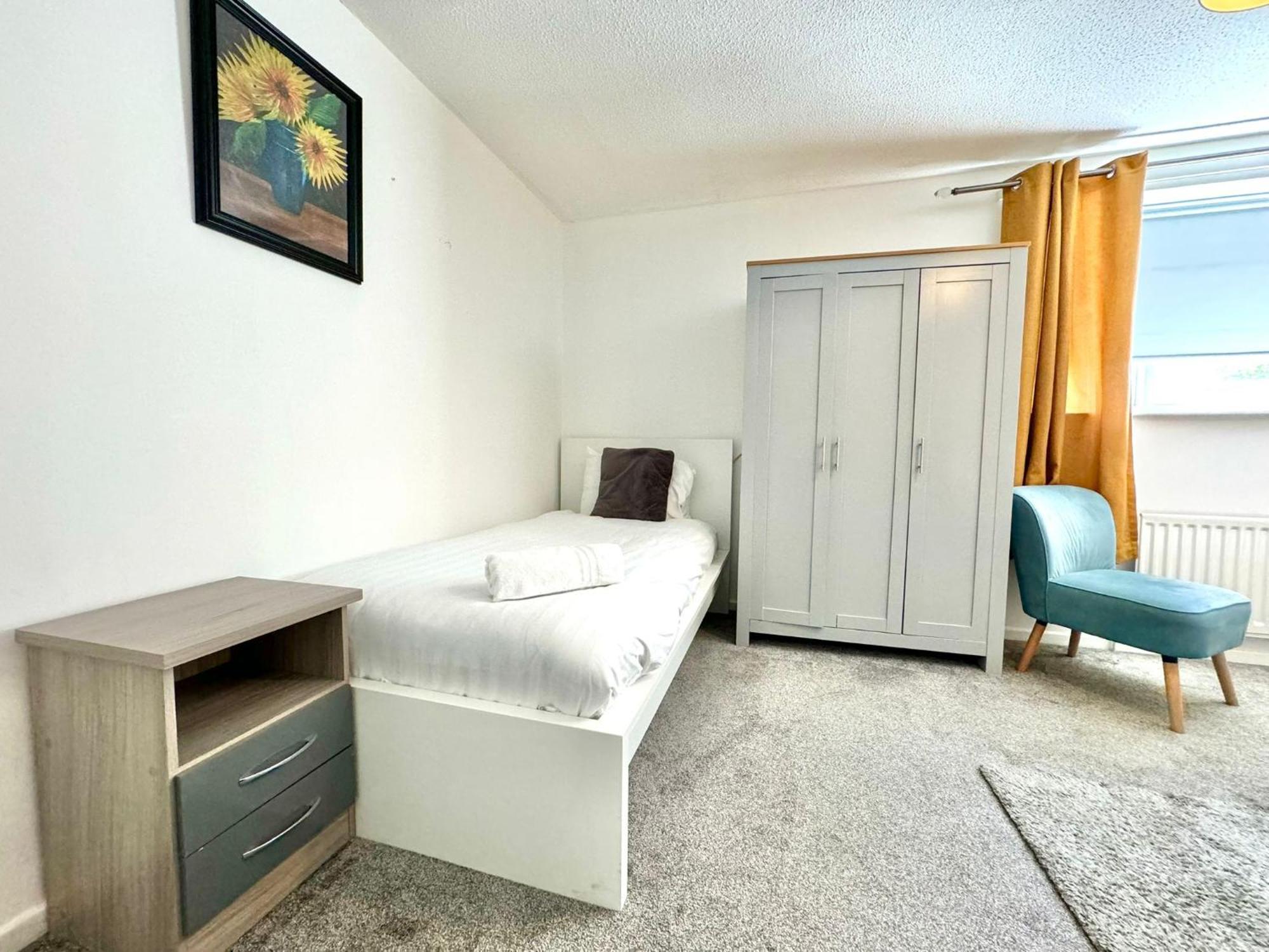 The Alnham, Large 3 Bed Apartment, Close To The City 泰恩河畔纽卡斯尔 外观 照片