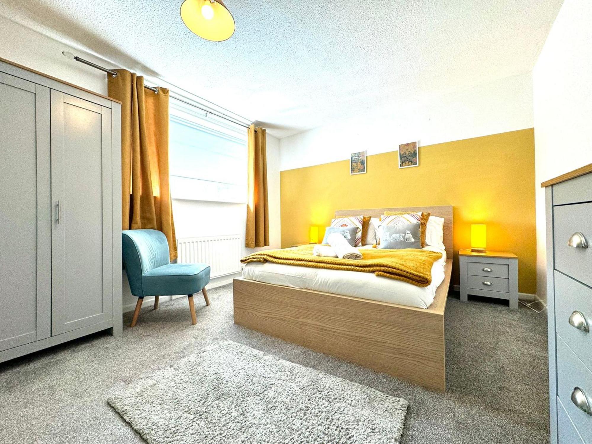 The Alnham, Large 3 Bed Apartment, Close To The City 泰恩河畔纽卡斯尔 外观 照片